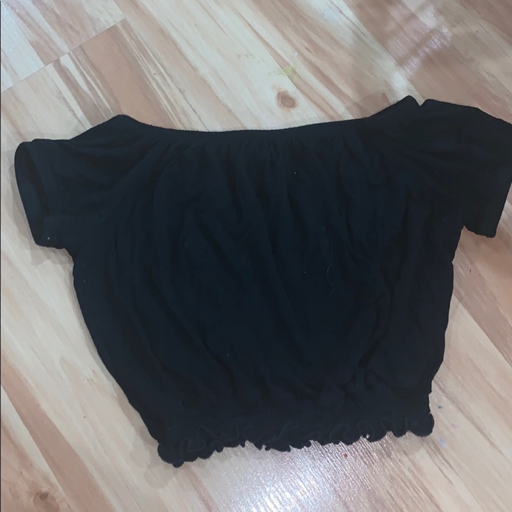 Off the shoulders crop top